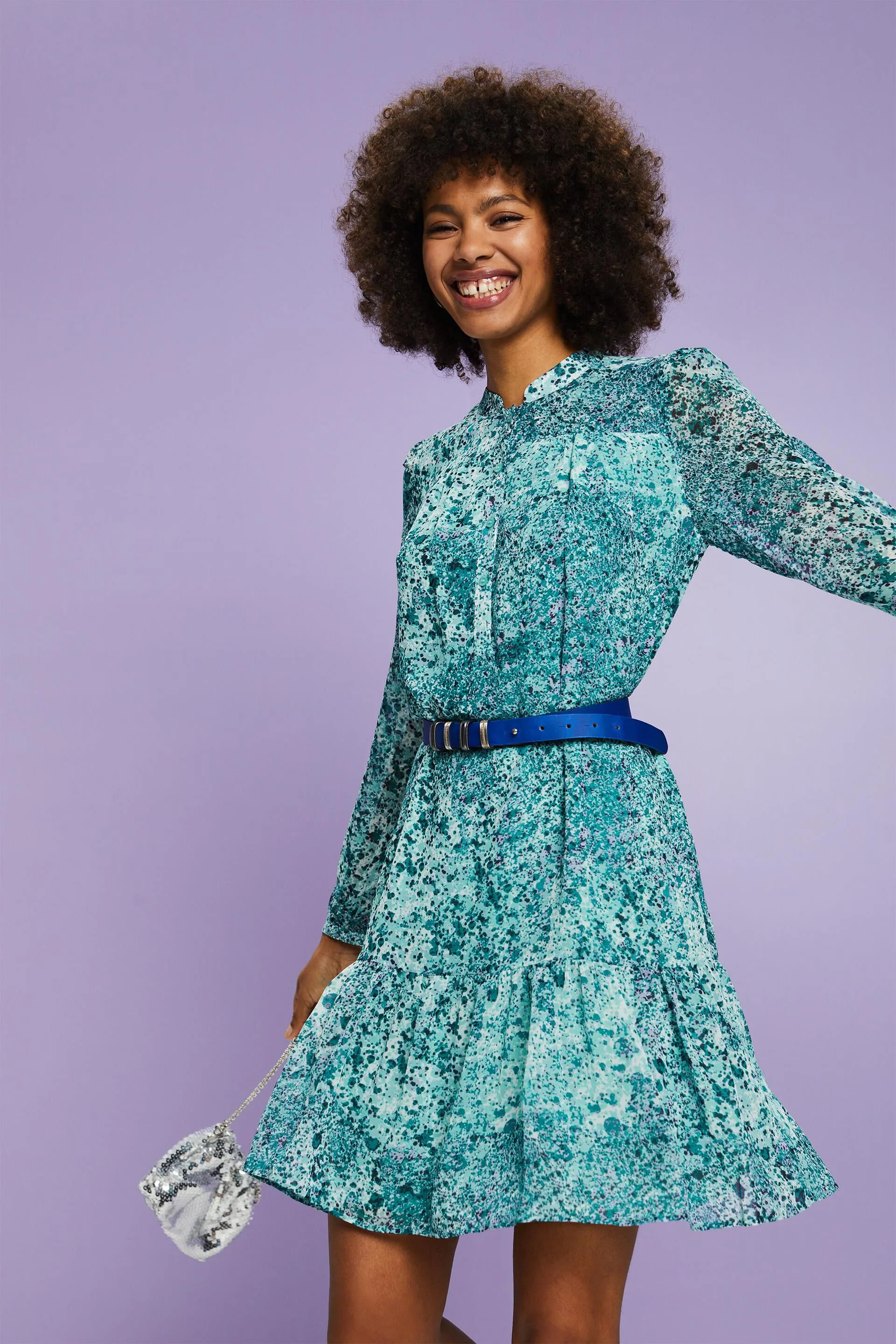Vestido corto de gasa con estampado