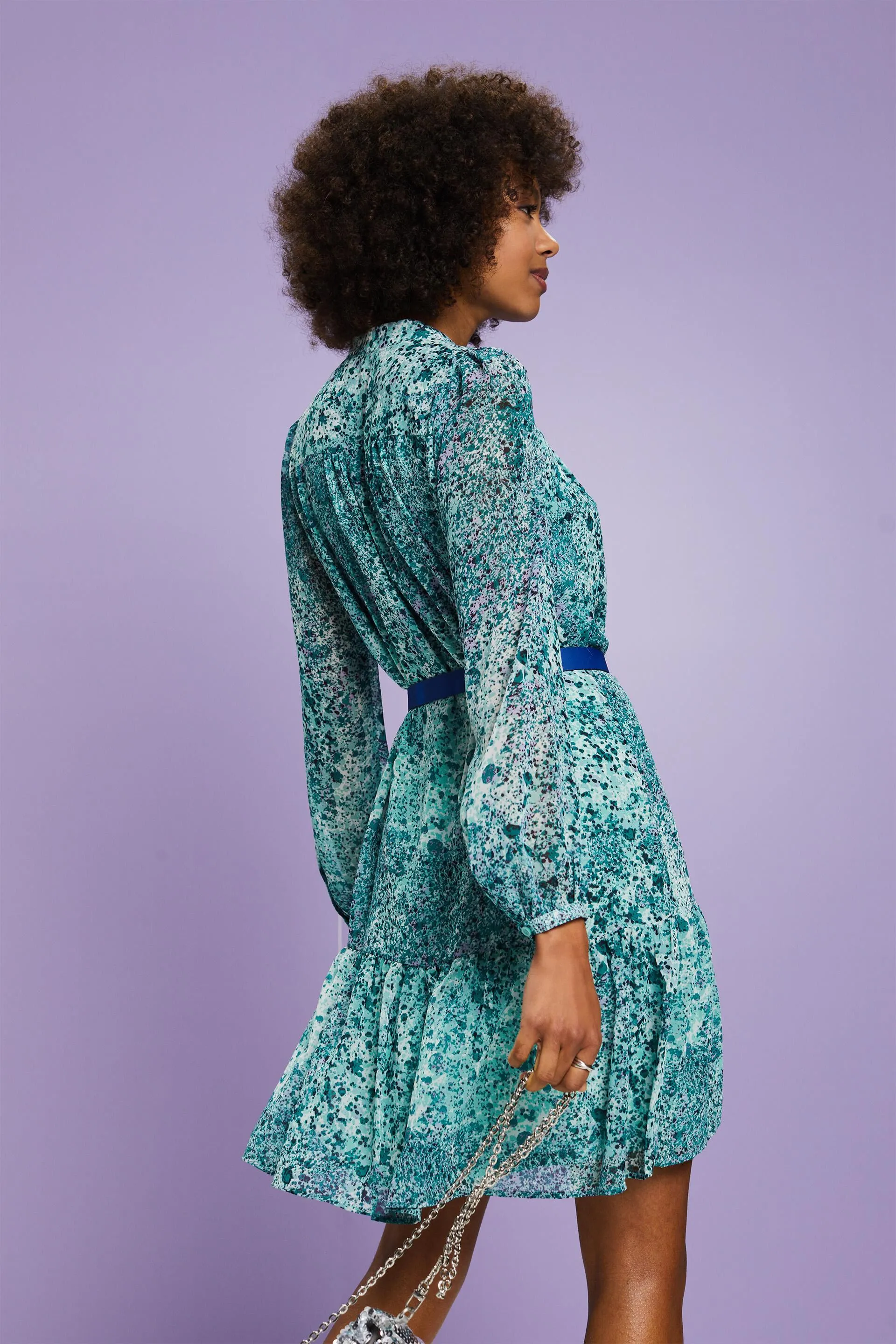 Vestido corto de gasa con estampado