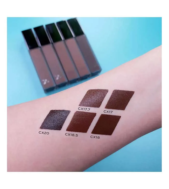 XX REVOLUTION  CORRECTOR LíQUIDO SUPER FIXX CONCEALXX  CX11