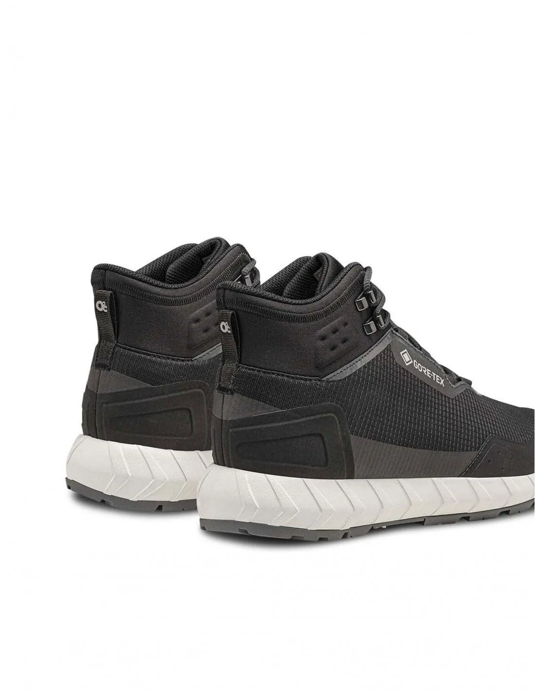 ZAPATILLAS ABOTINADAS GORETEX MUJER NEGRAS ZERO C