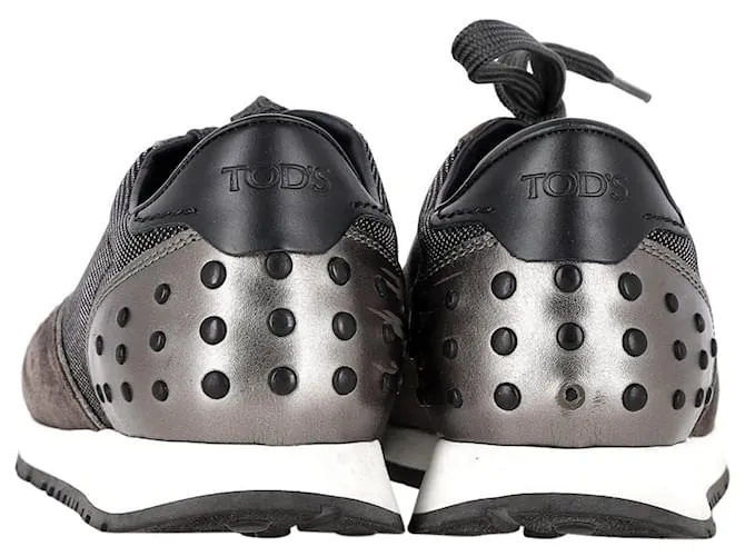 Zapatillas bajas con detalle Gommino de Tod's en ante gris Castaño 