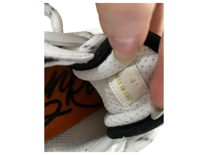 Zapatillas Versace Chain Reaction en cuero blanco 